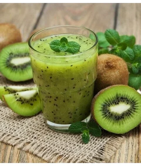 Quick Smoothie Recipe for Apple Kiwi Delight