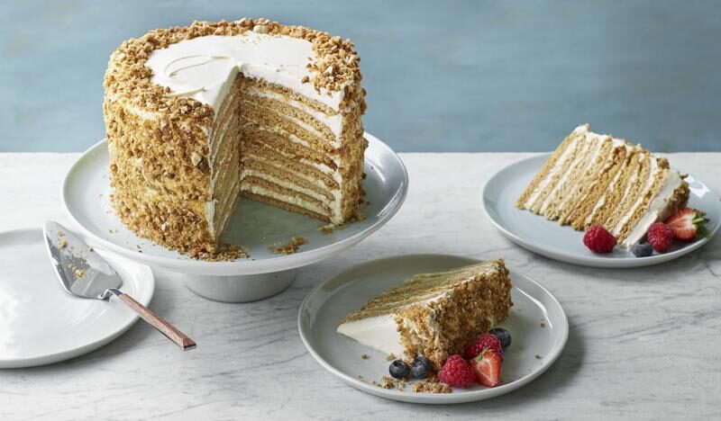 Easy Honey Cake Recipe: A Delightful Treat